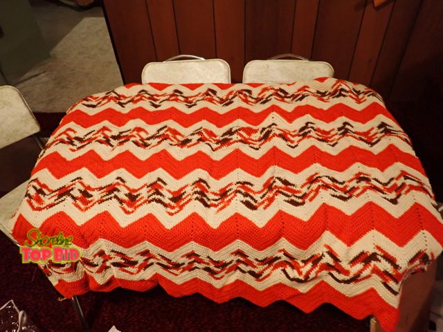 Lot 59-43172 - 84" x 50" Vintage Hand Knitted Throw Blanket, Very Nice