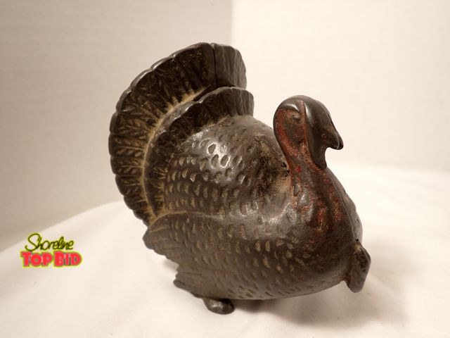 Lot 59-13104 - Cast Iron Turkey Still Bank 1900s A.C. Williams, Value $100 - $250, 4 1/4" tall