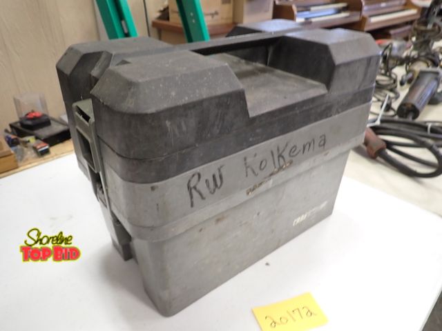 Lot 59-20172 - Craftsman Toolbox