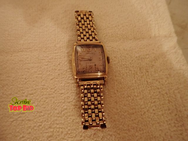 Lot 59-43329 - 1950 Hamilton Austin Watch 10K GF Case