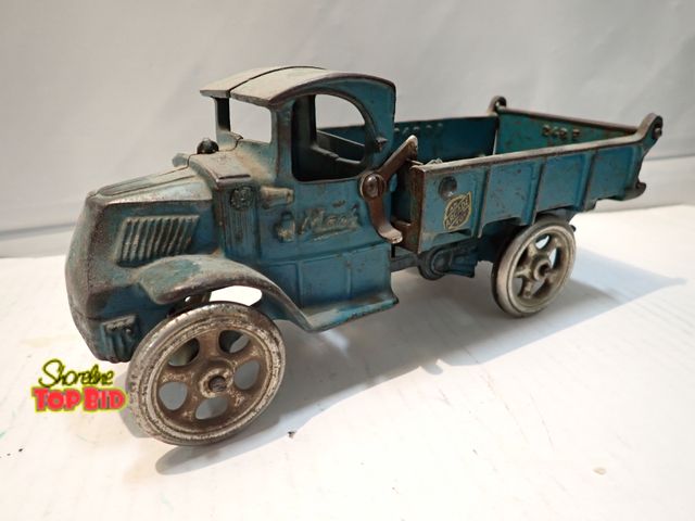 Lot 59-10329 - Original Arcade Cast Iron Mack Dump Truck from 1920s-1930s Antique #242E