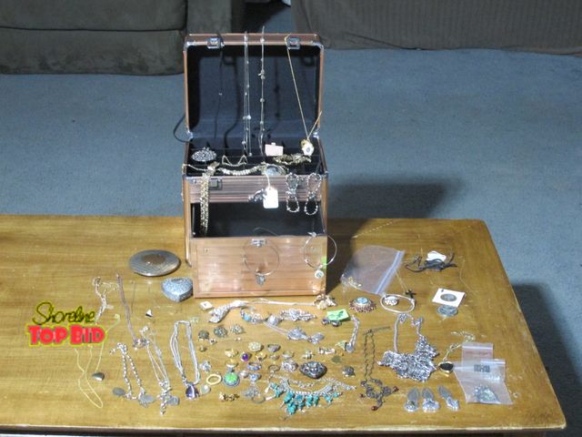 Lot 59-10041 - Jewelry box and large lot of assorted costume jewelry