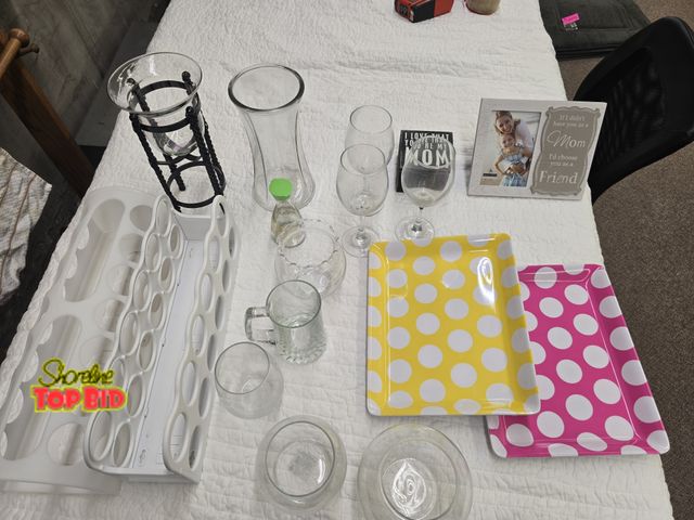 Lot 59-76023 - Miscellaneous glasses, vases, serving trays,picture frame