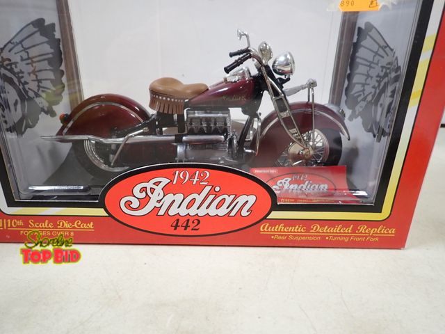 Lot 59-41194 - 1942 Indian 442 Diecast 1/10 Scale Motorcycle