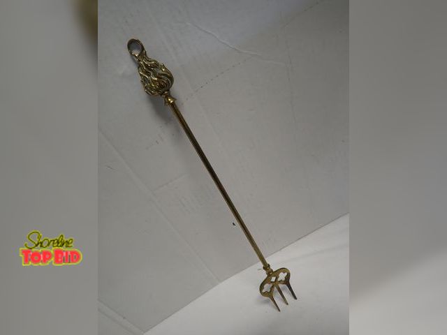 Lot 59-10363 - Brass Fireplace Toasting Fork 19" long