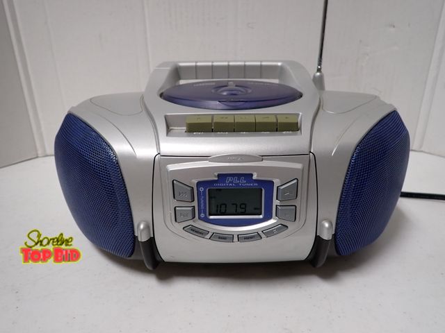 Lot 59-21530 - Audiovox Portable Top Loading CD Player and AM/FM Radio Boombox, Tested - Working