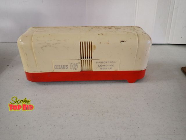 Lot 59-60029 - Vintage Ohaus Model 505 Precision Reloading Scale