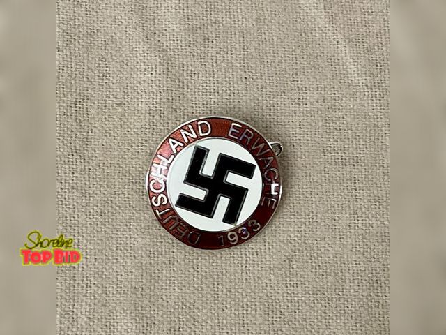 Lot 59-83036 - WW2 German third reich memorabilia