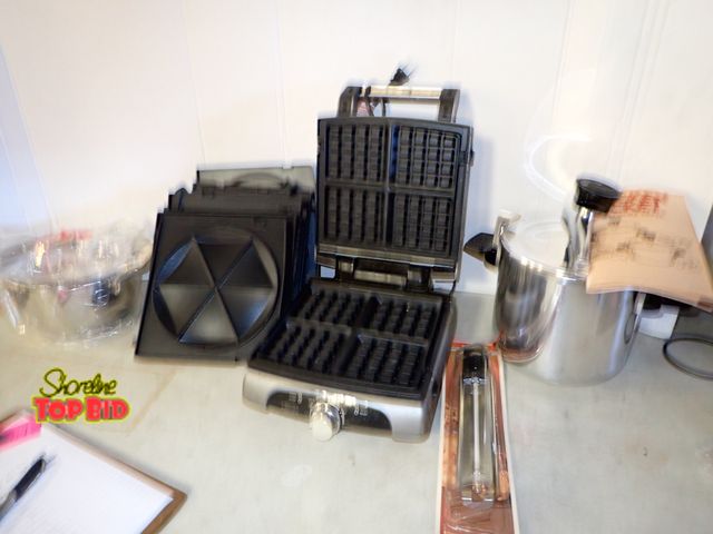 Lot 59-50093 - Waffle Maker Chicken Bucket Low Pressure Fryer Cooking Thermometer