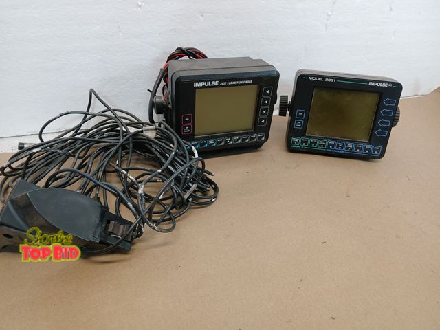 Lot 59-71054 - 2 fish finders as is untested impulse loran