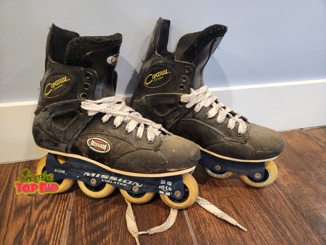 Lot 59-97011 - Mission Control Men's inline lace-up rollerblades. Size 10.