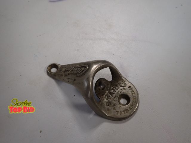 Lot 59-14353 - 1920s-30s Starr Elongated Coca-Cola Bottle Opener
