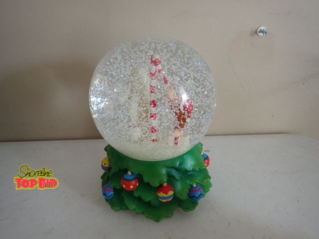 Lot 59-10772 - Dept 56 Snowbabies Curious George Snow Globe Peppermint Painters Musical - Rare - Works