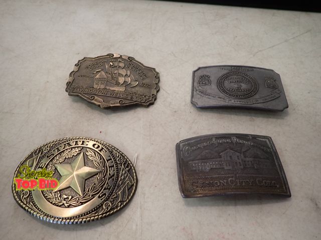 Lot 59-13004 - 4 Vintage Metal Belt Buckles