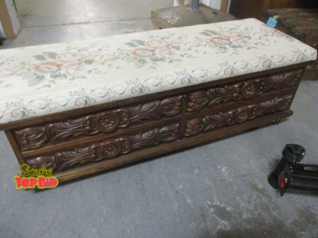 Lot 59-10056 - Mid-Century Cedar Chest on Casters