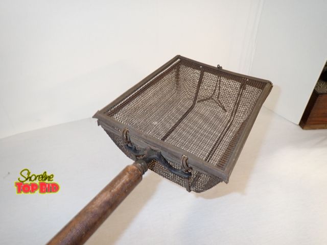Lot 59-24179 - Antique Primitive Campfire Popcorn Popper