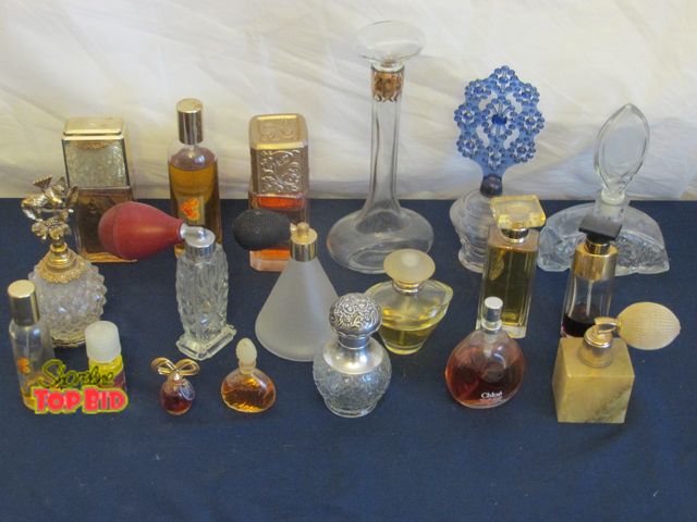 Lot 59-10056 - Lot of 19 assorted perfume bottles.   Some collectible, some not, some have perfume in them, some do...