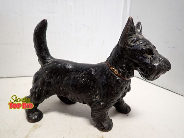 Lot 59-14295 - Antique Cast Iron Scottish Terrier Statue, commonly used as a doorstop or bookend, 5" tall x 6 3/4" ...