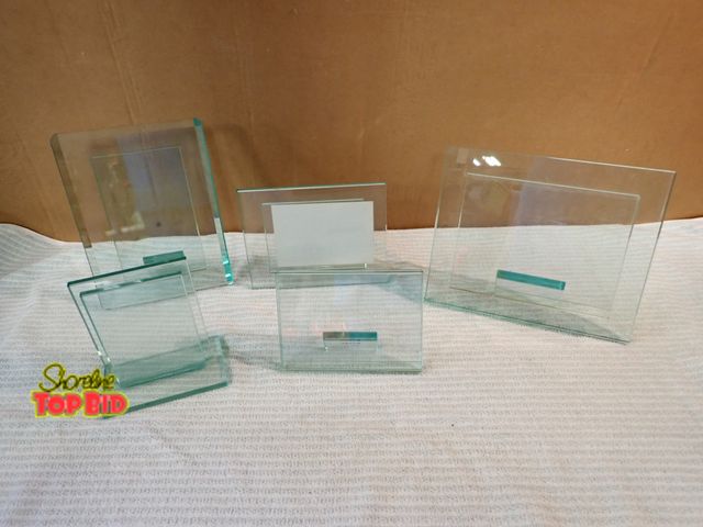 Lot 59-21399 - 5 Glass Freestanding Picture Frames, Various Sizes