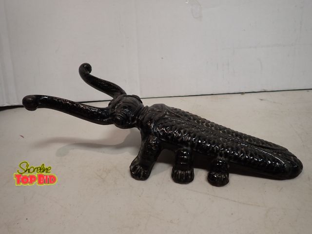 Lot 59-14451 - Vintage Cast Iron Boot Jack Scarab Beetle, 10 1/2" long