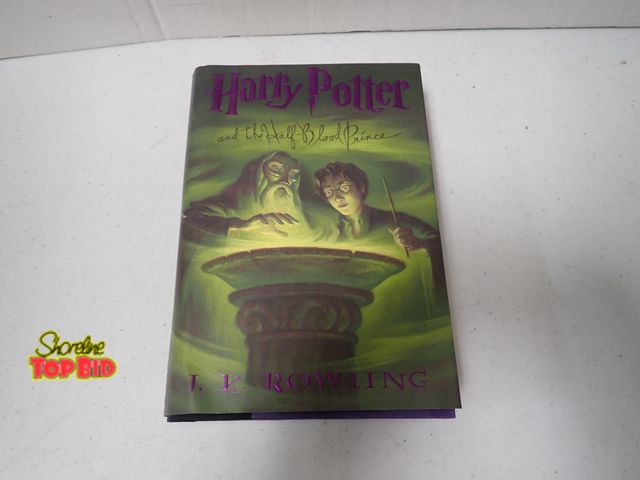 Lot 59-21512 - Harry Potter and The Half Blood Prince Hardcover Book