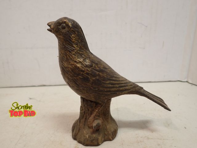 Lot 59-14505 - Antique Cast Iron "Song Bird on Stump" Still Bank by A.C. Williams 19th or early 20th century, 5" ta...