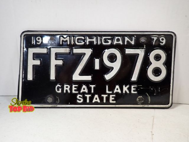 Lot 59-43419 - 1979 Michigan Great Lake State Plate