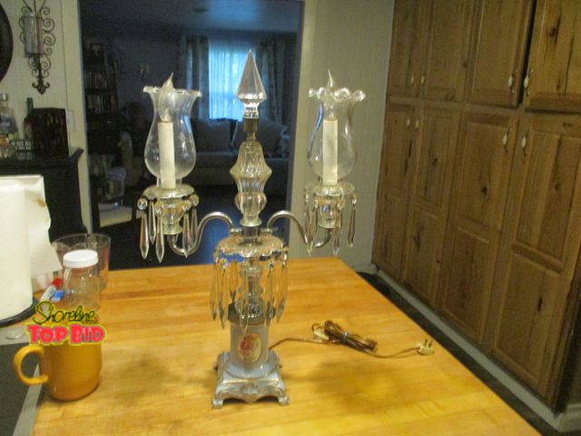 Lot 59-92046 - beautiful antique electric candelabra table lamp Victorian. pictures do not do this justice. very la...