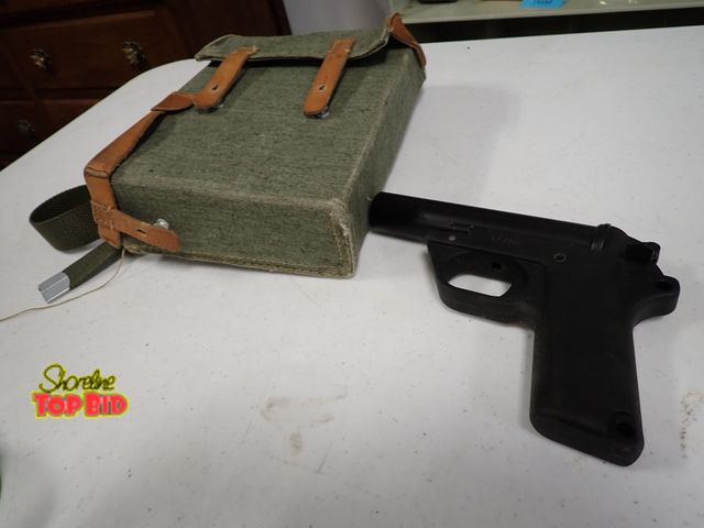 Lot 59-33231 - No. LP 7281 Flare Gun with Case