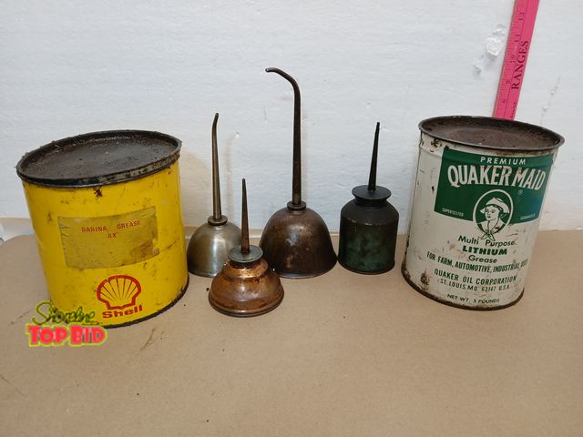 Lot 59-71003 - Vintage Shell Quaker Maid Grease Cans &amp; Metal Oilers Garage Advertising Lot.