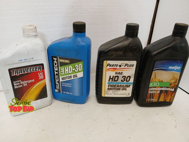 Lot 59-71018 - New Oil SAE 30 MOTOR OIL 2 new/ 2 open 1/2 fullor more