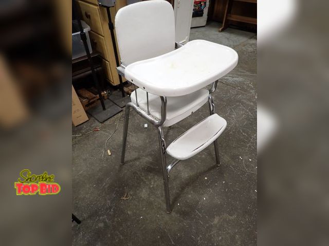 Lot 59-33248 - COLLECTIBLE ONLY - NOT INTENDED FOR USE - 1960s High Chair