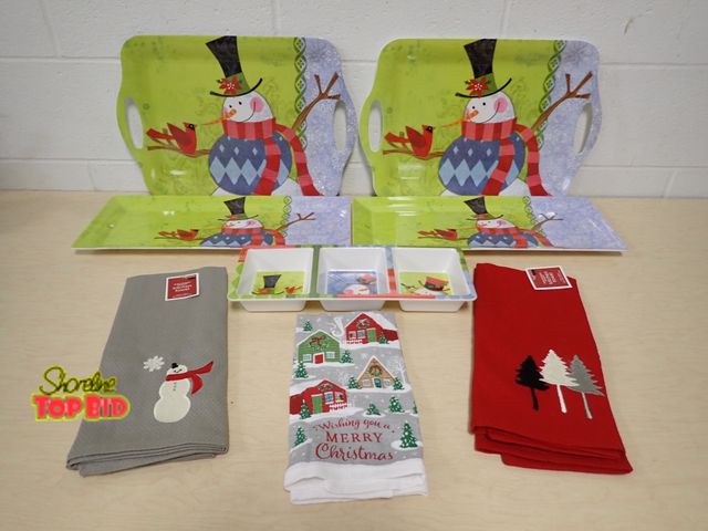 Lot 59-13057 - Holiday Serving Set, New