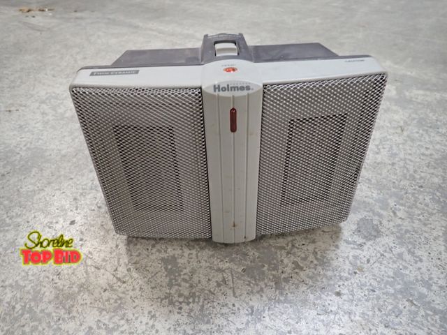 Lot 59-41663 - Twin ceramic electric heater