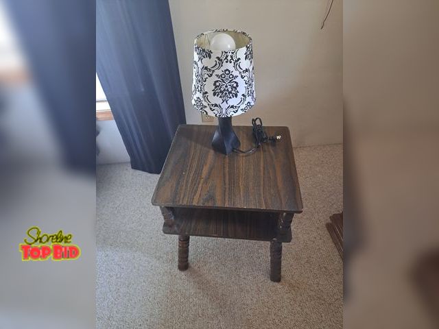Lot 59-76044 - OFFSITE-Small table n lamp..table is 22" tall n top is 16" x 18"...nice for bedside table