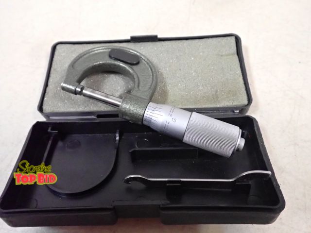 Lot 59-41174 - Vintage Mitutoyo 0-1" .0001" Micrometer