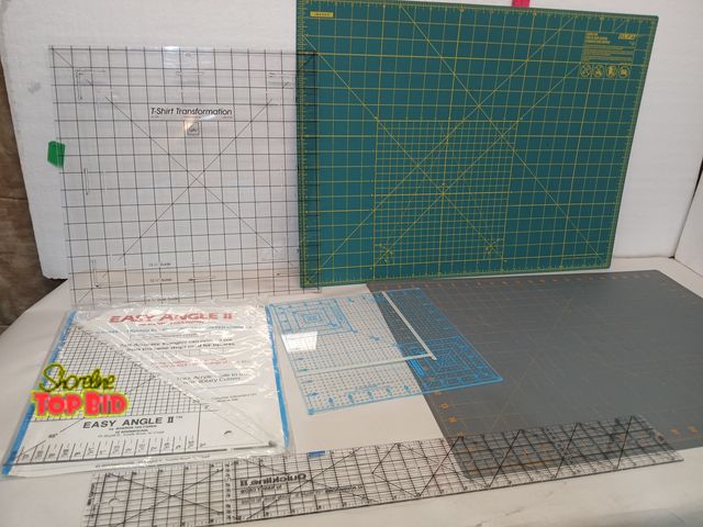 Lot 59-71171 - Quilting Ruler &amp; Cutting Mat Lot – OLFA, EZ, June Tailor, Nancy Crow