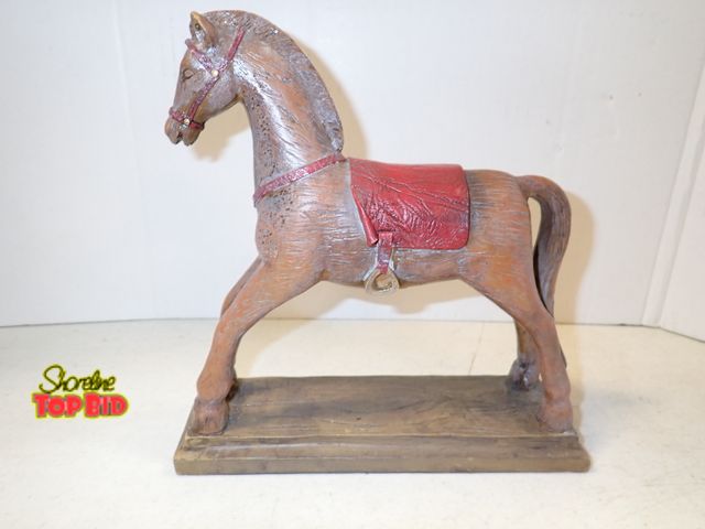 Lot 59-43418 - Decorative Horse Statue