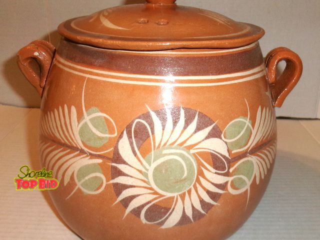 Lot 59-74510 - Marked Mexican Bean Pot Redware Terra Cotta Clay with Lid. Large 7" diameter 8" Tall