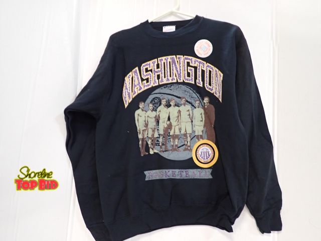 Lot 59-45165 - New Old Stock Vintage 1990s University of Washington Huskies Crewneck Sweatshirt, Size Medium