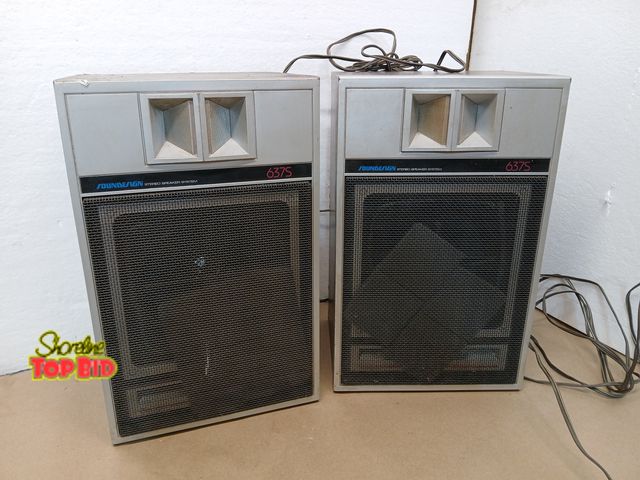 Lot 59-71015 - Vintage old school box speaker tested