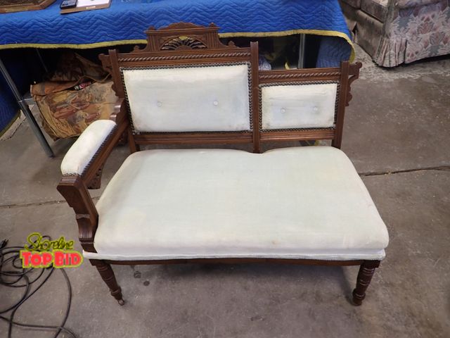 Lot 59-10089 - Victorian Style Settee, Very Sturdy Condition