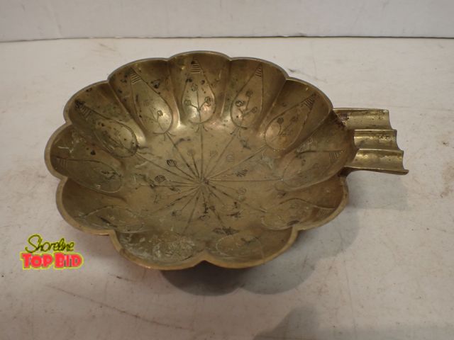 Lot 59-14501 - Vintage Scalloped Brass Ashtray, handmade in India Mid 29th century
