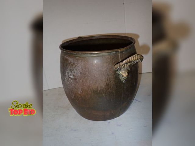 Lot 59-10393 - Vintage Copper Pot with Brass Lion Handles 9" Height x 10" Diameter Middle