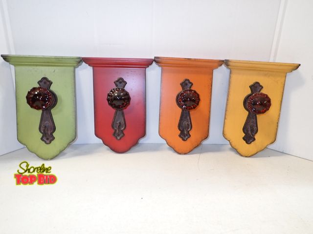 Lot 59-43505 - (4) Pier 1 Decorative Wall Hooks, Very Nice Set!