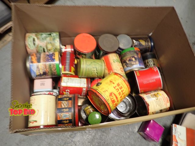 Lot 59-96073 - Various Vintage Tins