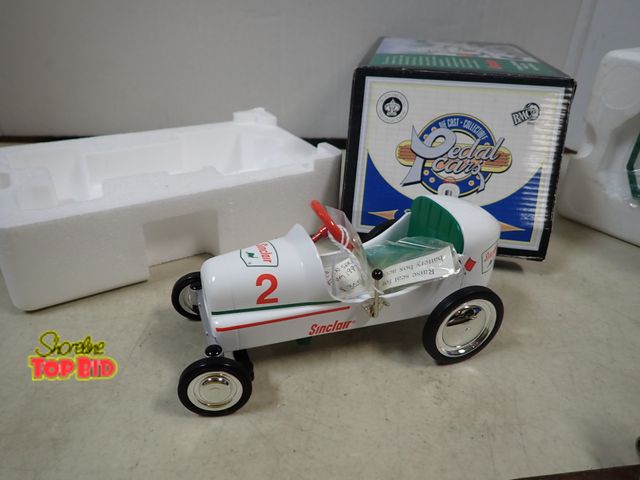 Lot 59-41361 - New BMC Toys Diecast Pedal Car Replica