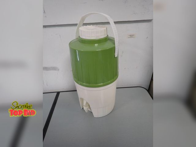 Lot 59-50067 - Mid-Century Water Cooler Jug in Avocado Green &amp; White - Excellent Condition