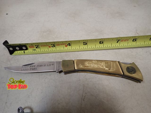 Lot 59-41458 - 8" Long Lock Blade Liberty Knife "Keep the Torch Lit" 1886-1986 100 Years