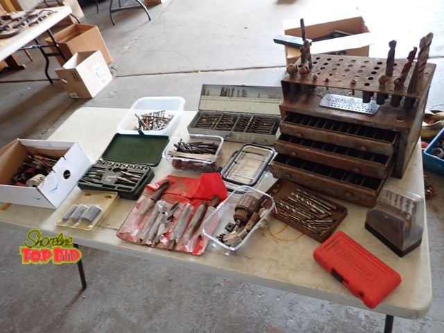 Lot 59-20155 - Loads of Drill Bits